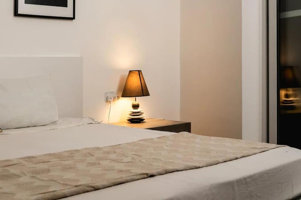 Luxurious & Stylish Penthouse With Private Pool Apartment Msida Luaran gambar