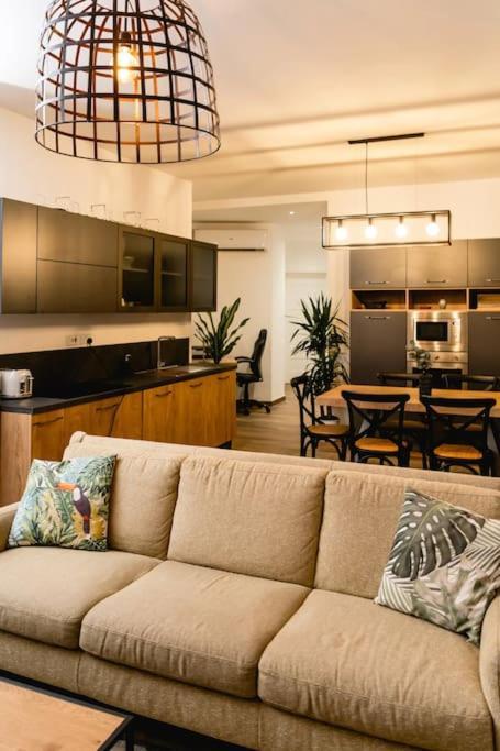 Luxurious & Stylish Penthouse With Private Pool Apartment Msida Luaran gambar